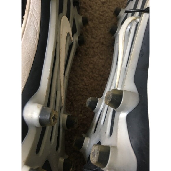 Nike Men's FLYWIRE Football Cleats Shoes High-Top Size 13.5 Multi-Color - Picture 12 of 12